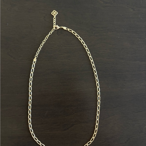 Kendra Scott Elegant Gold Necklace - Picture 3 of 4